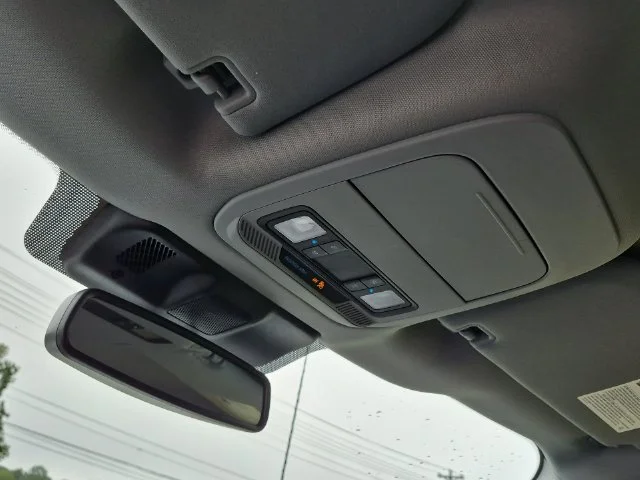 Used 2022 White Ford XLT image 28
