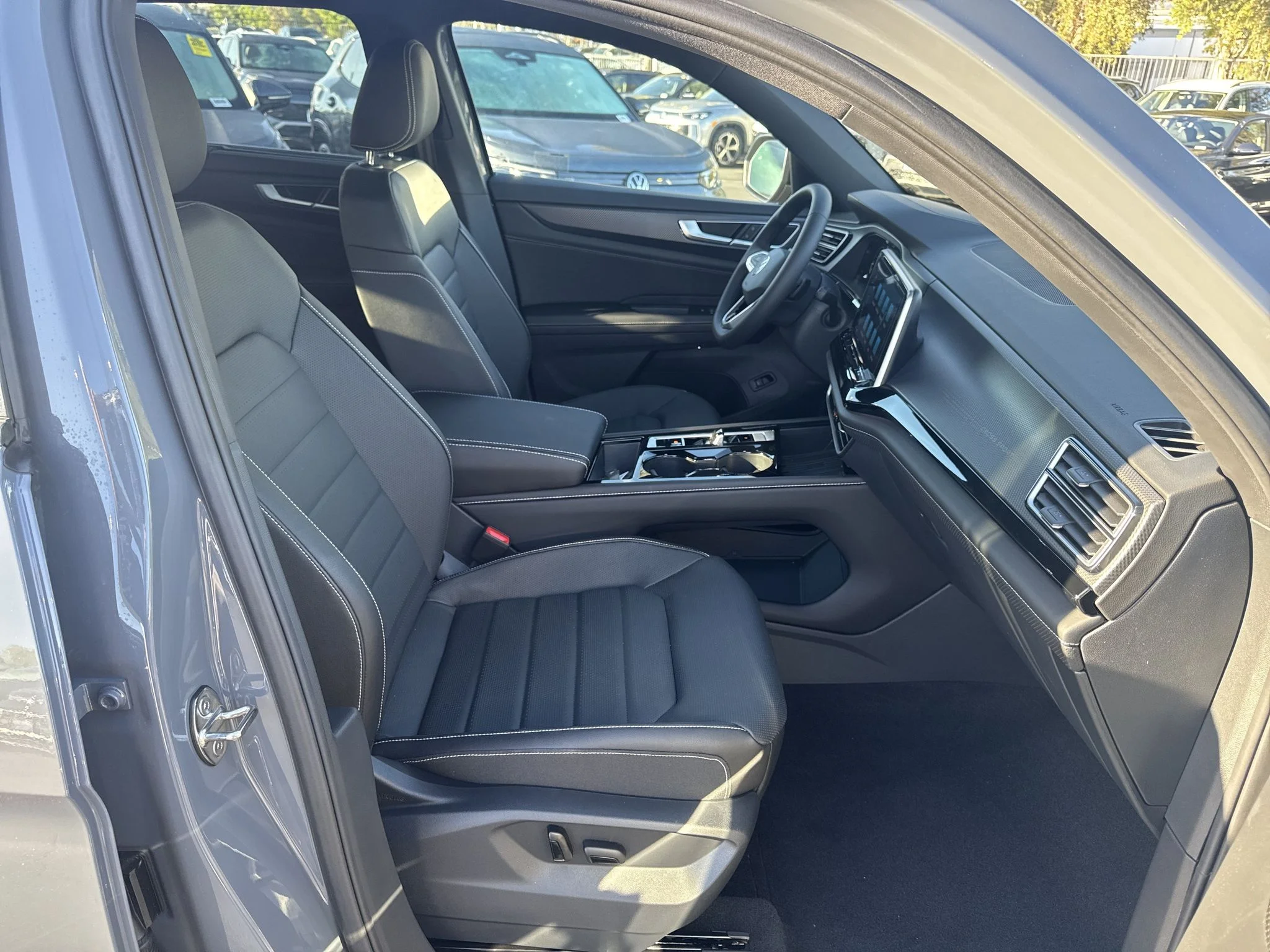New 2026 Pure Gray Volkswagen 2.0T SEL R-Line Black image 19