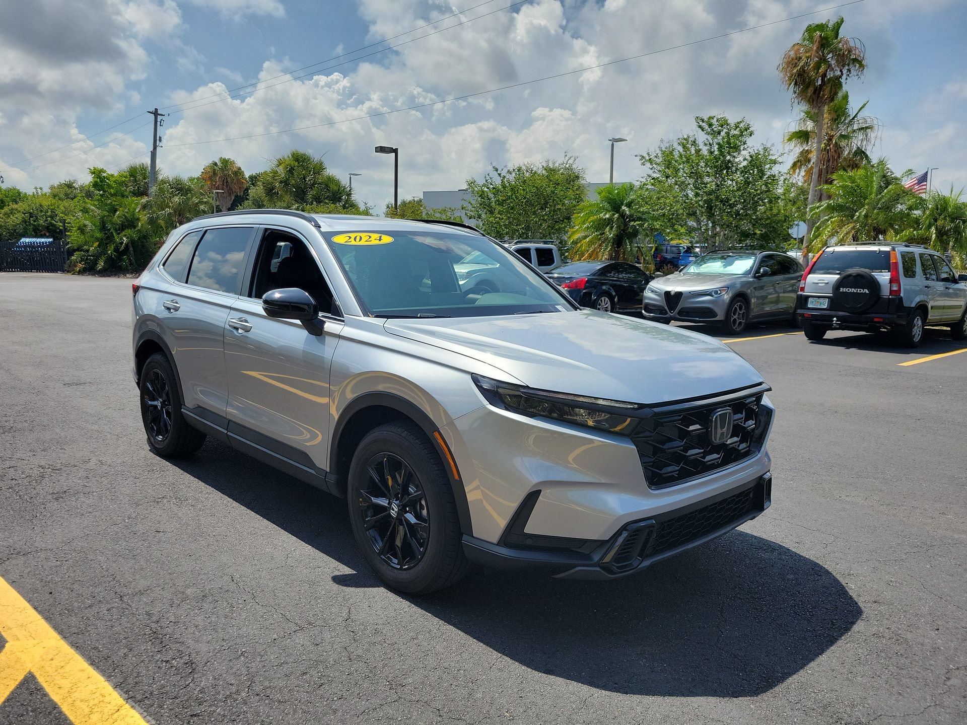 Certified Used 2024 Lunar Silver Metallic Honda Sport-L image 2