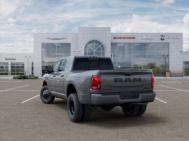 New 2026 Ceramic Gray Clear-Coat Exterior Paint RAM Laramie image 29