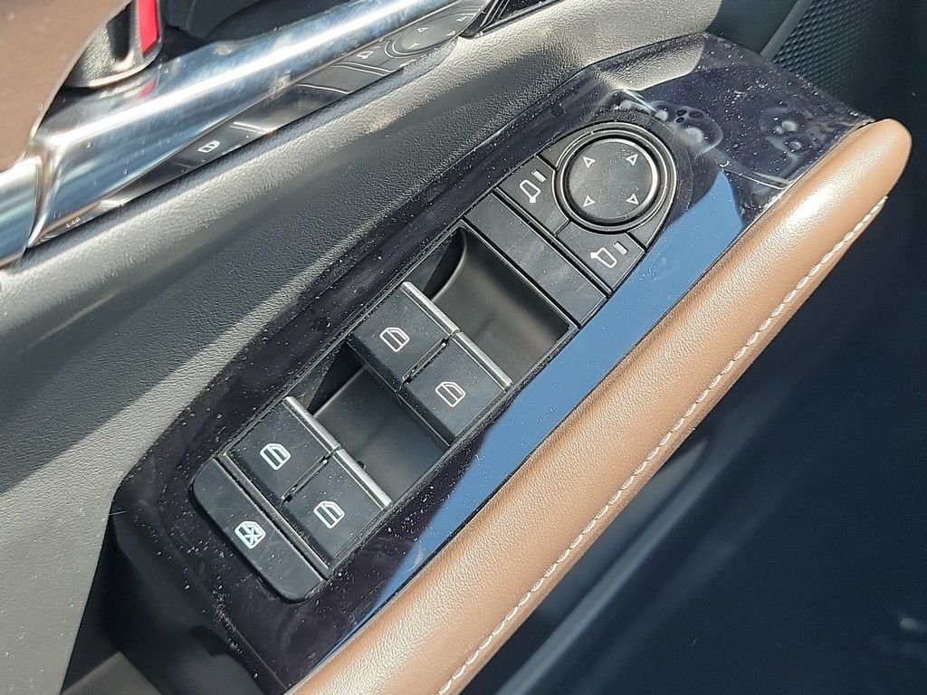 2025 Mazda CX-30 Premium - Photo 21
