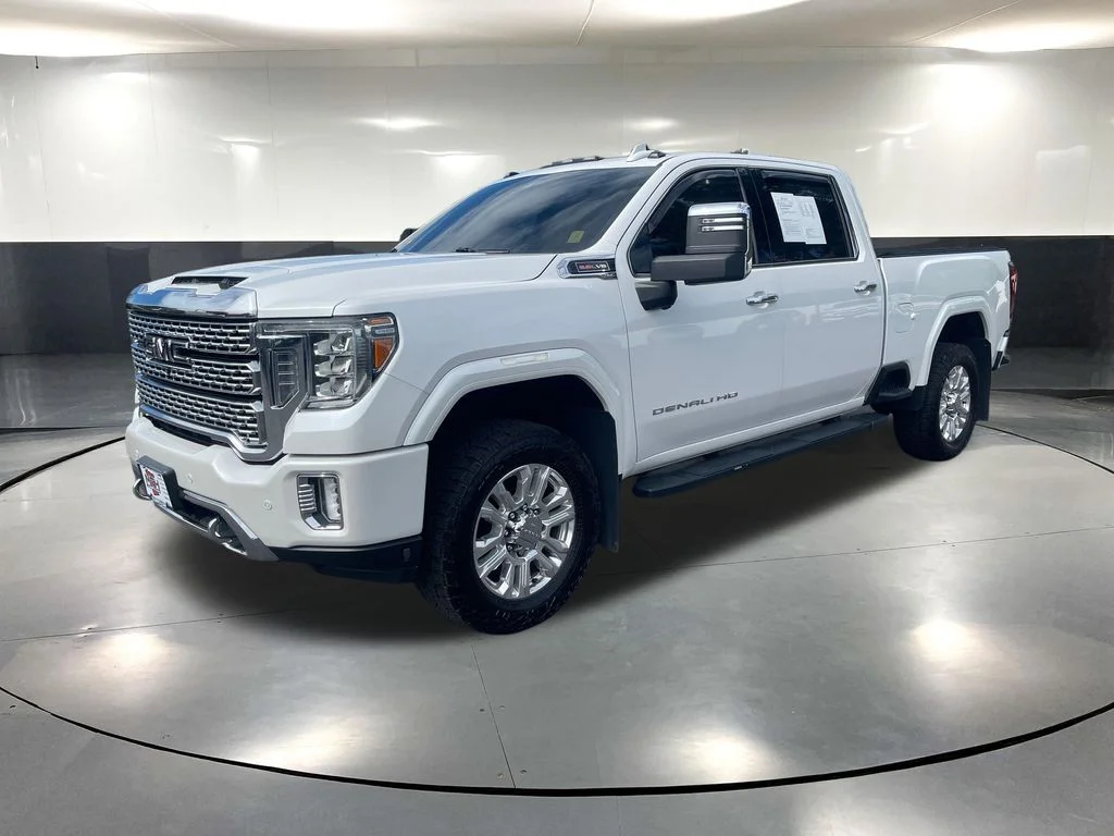 Used 2020 White GMC Denali image 8