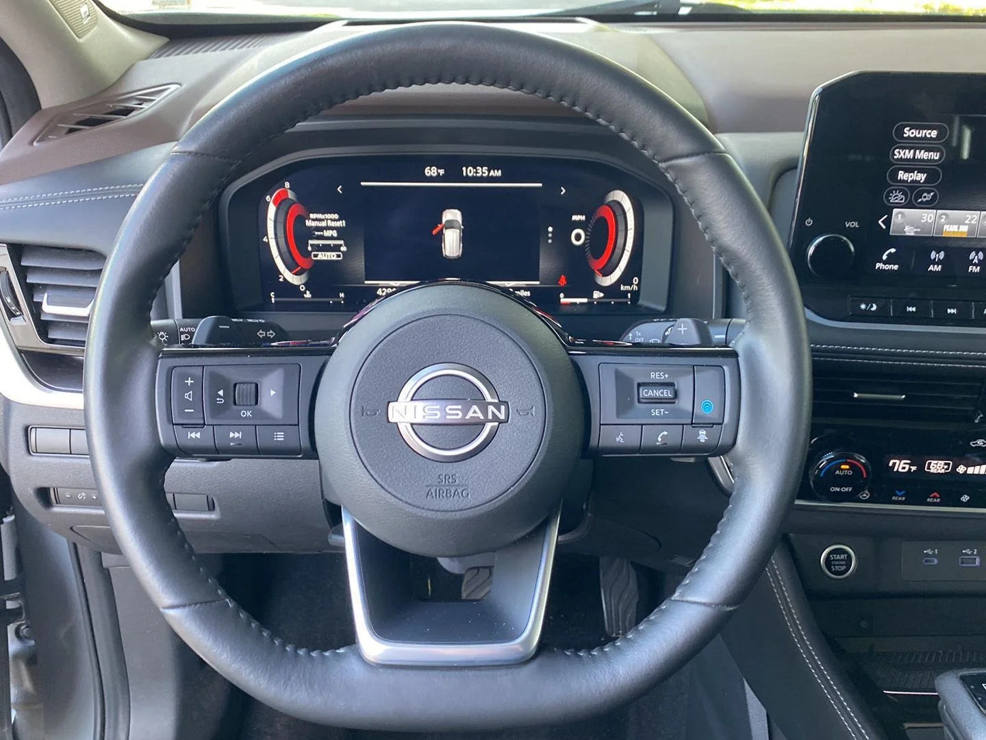 Used 2023 Boulder Gray Pearl Nissan Platinum image 40