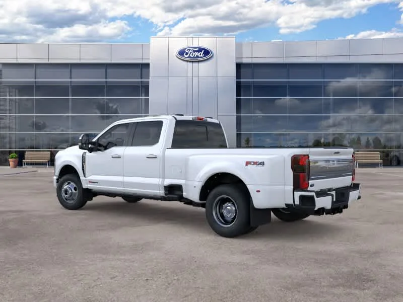 New 2026 Star White Metallic Tri-Coat Ford Platinum image 5