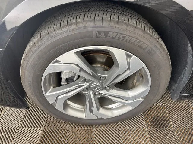 Used 2020  Honda EX-L image 34