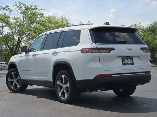 New 2026 Bright White Clearcoat Jeep Limited image 27