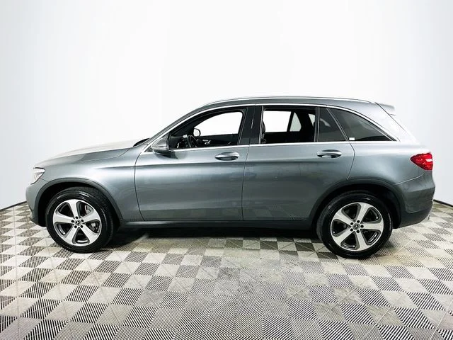 Used 2017 Gray Mercedes-Benz GLC 300 image 6