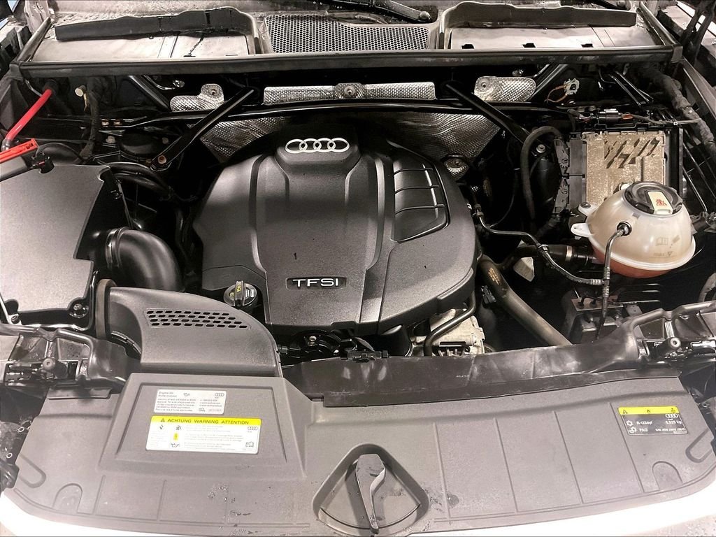 Used 2018 Gray Audi 2.0T image 35