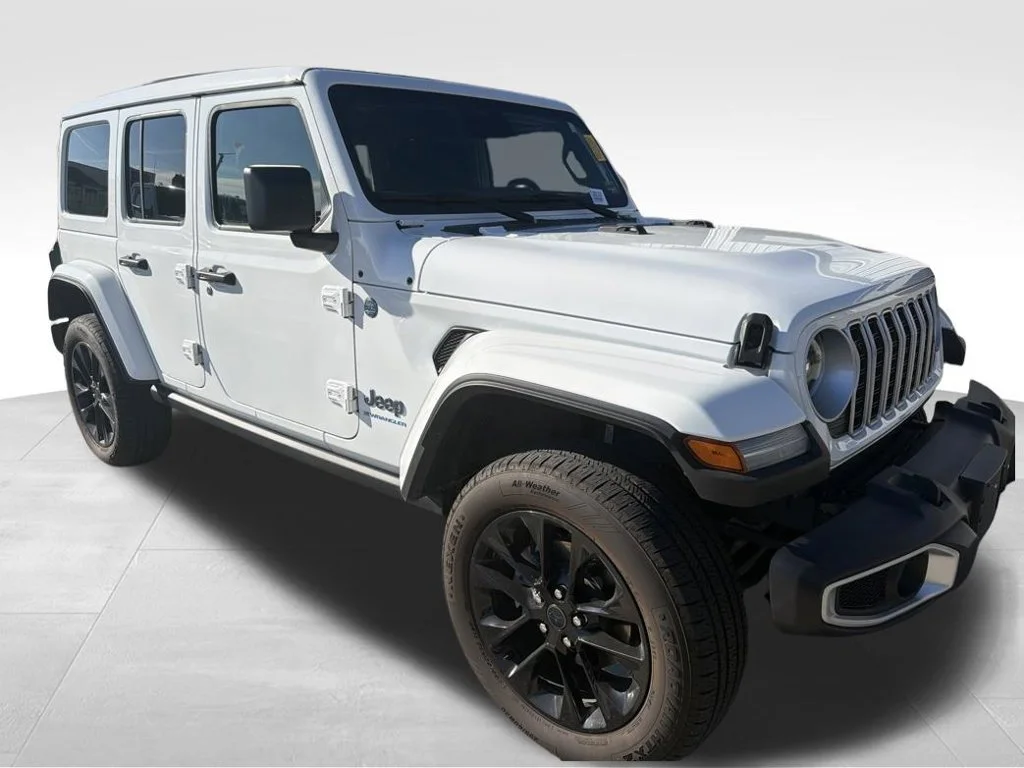 Used 2025 White Jeep Sahara 4xe image 22