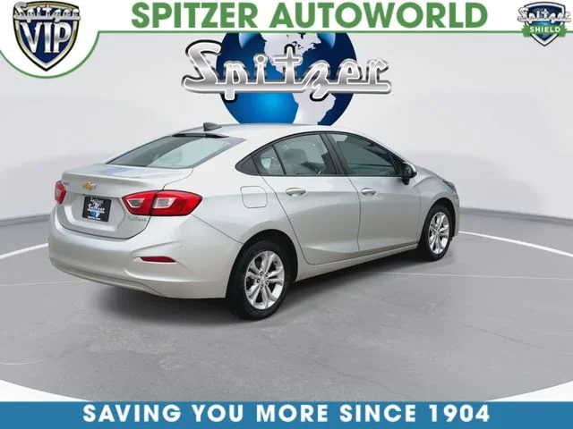 Used 2019 Silver Chevrolet LS image 9