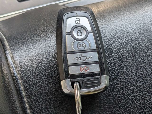 Used 2020 Black Ford Lariat image 35
