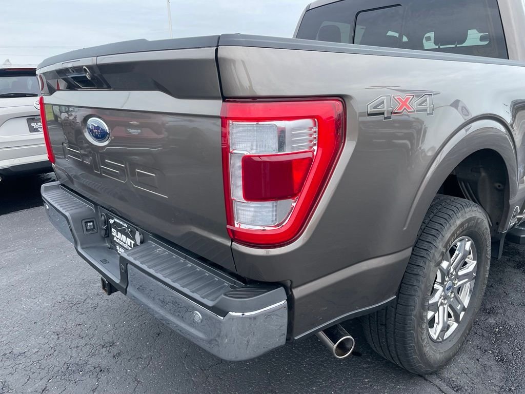 Used 2023 Gray Ford Lariat image 31