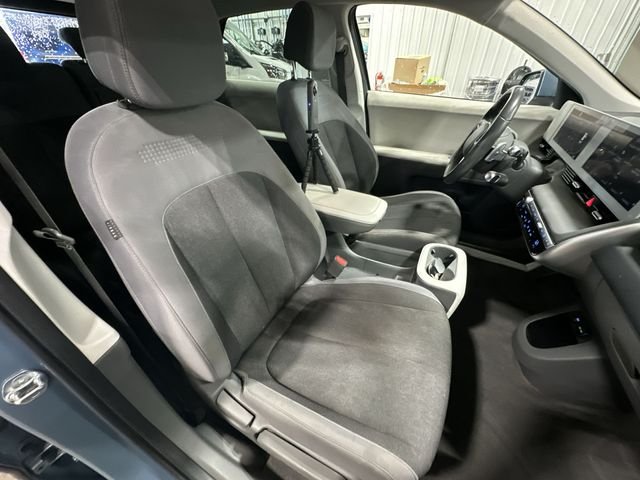 Certified Used 2023 Blue Hyundai SE image 32