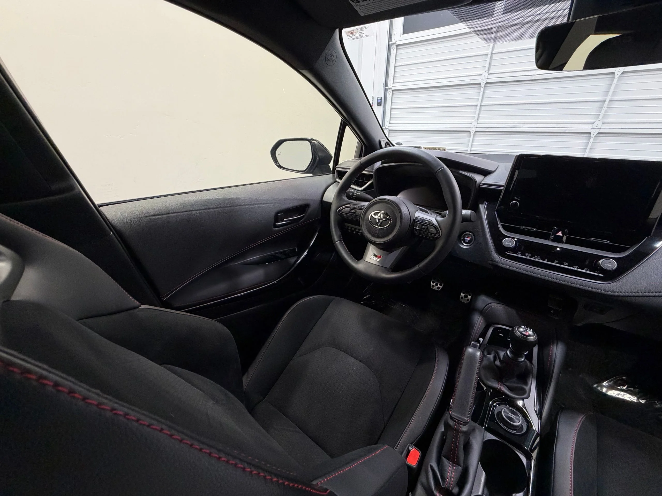 Used 2025 Gray Toyota Premium Plus image 29