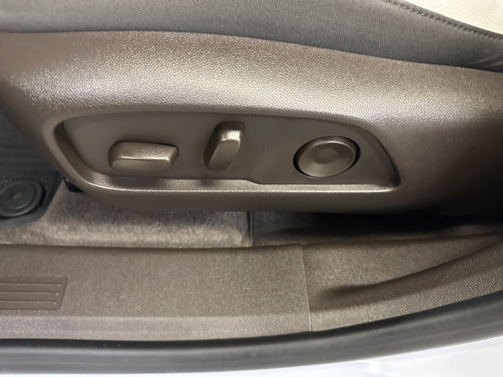 2026 GMC Terrain Denali - Photo 6