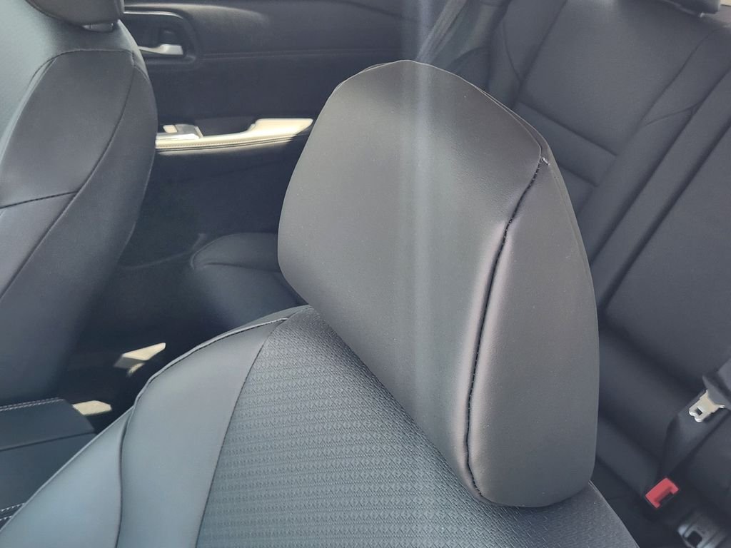New 2026 Everest White Pearl TriCoat Nissan Dark Armor™ image 15