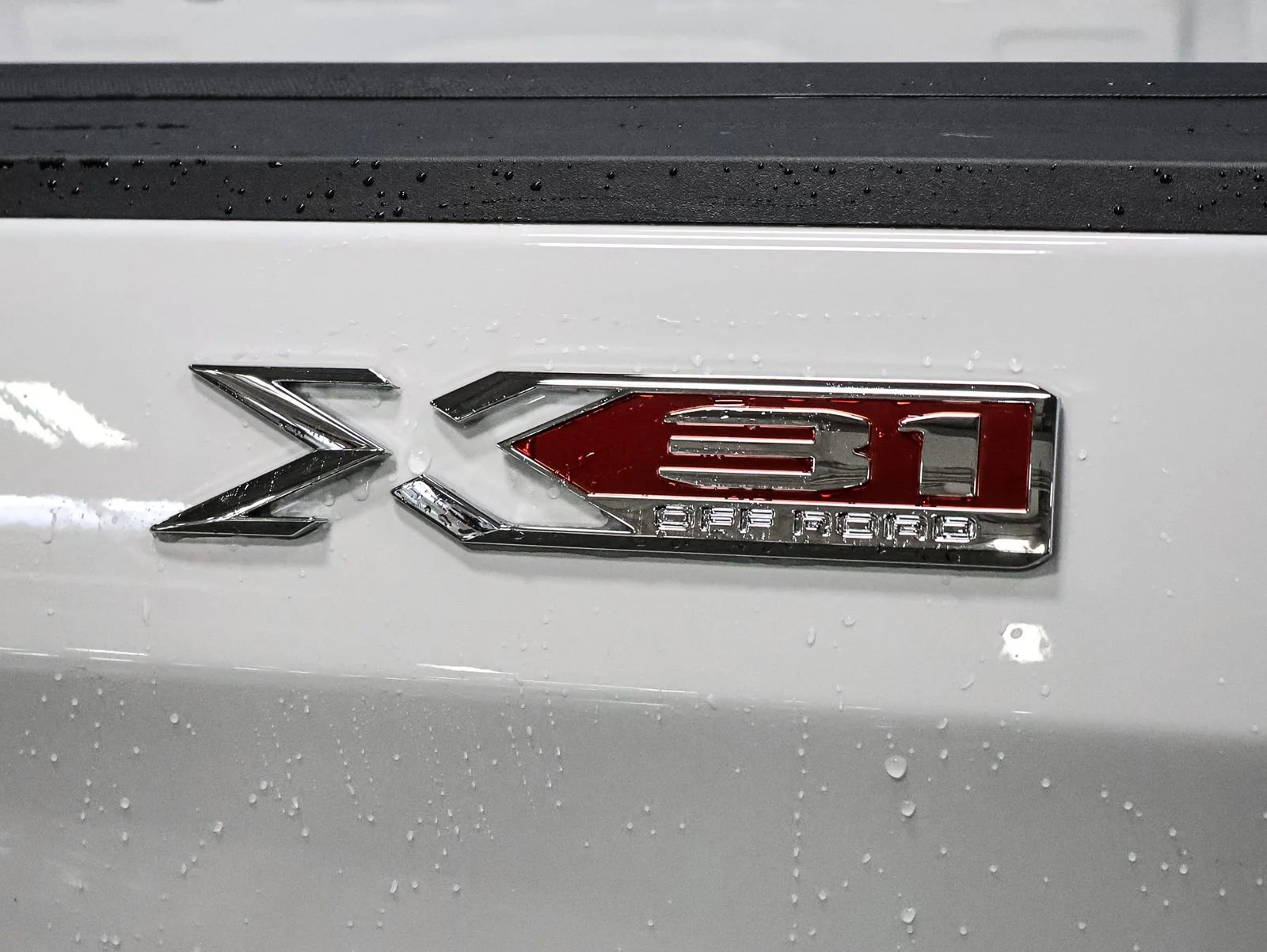 2026 GMC Sierra 1500 SLE - Photo 16