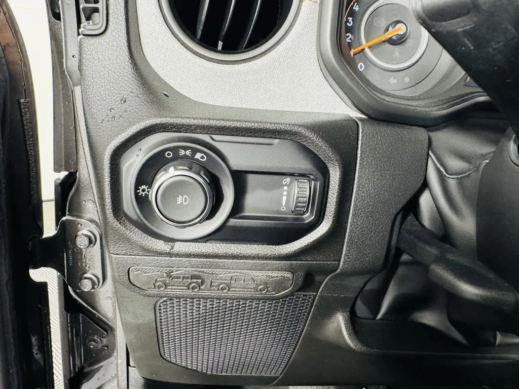2026 Jeep Wrangler 4-Door Sport - Photo 9