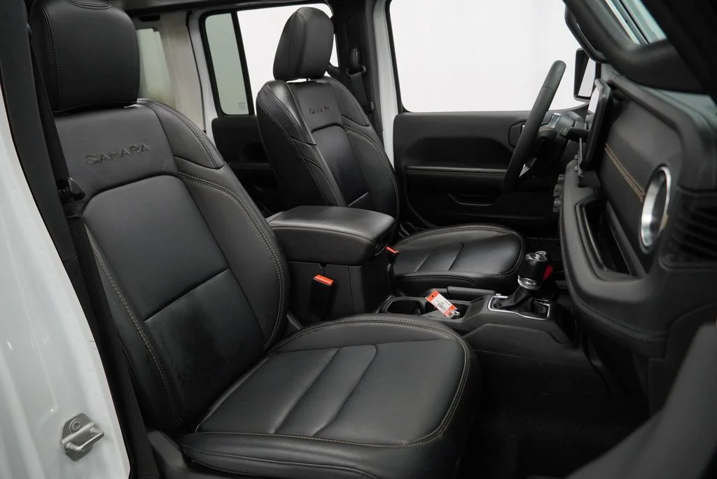 Used 2024 White Jeep Sahara image 45