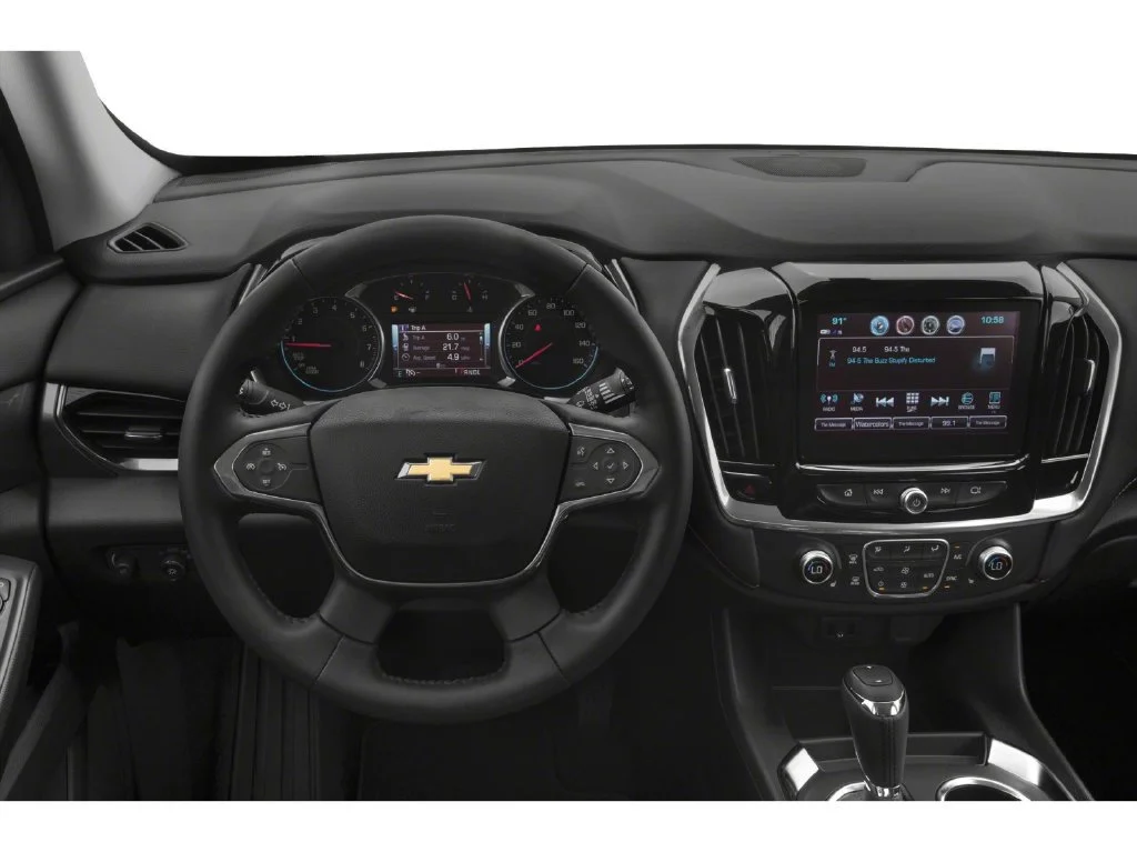 Used 2018 MOSAIC BLACK METALLIC Chevrolet LT Cloth image 4