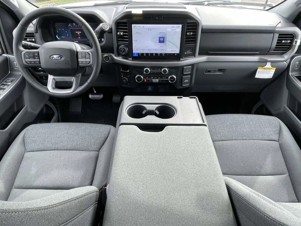 New 2026 Oxford White Ford XLT image 11