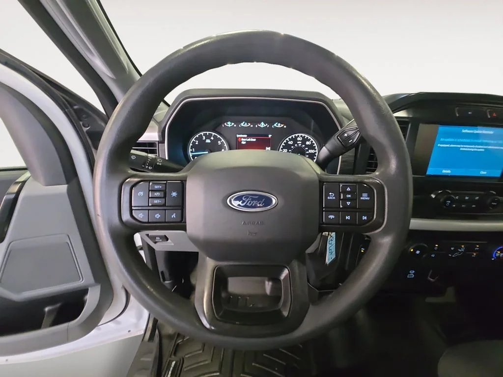Used 2022 White Ford XL image 13