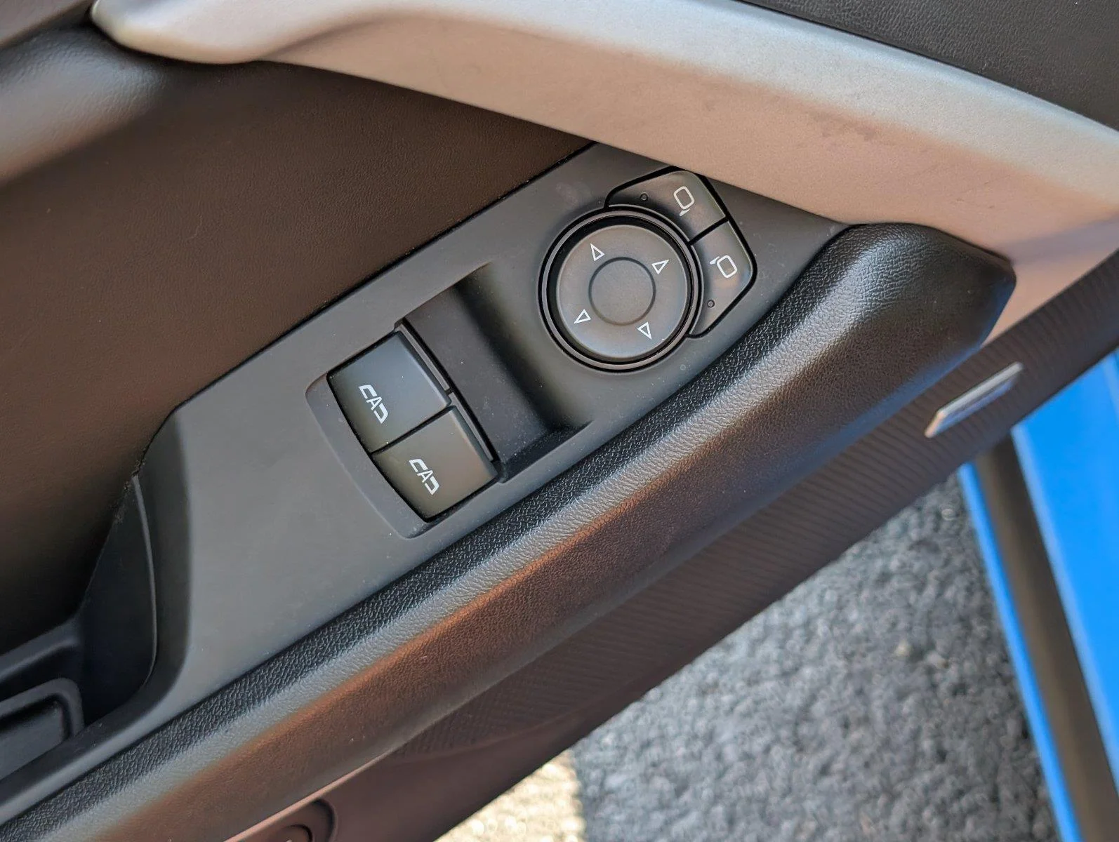 Used 2022 Rapid Blue Chevrolet LT1 image 20