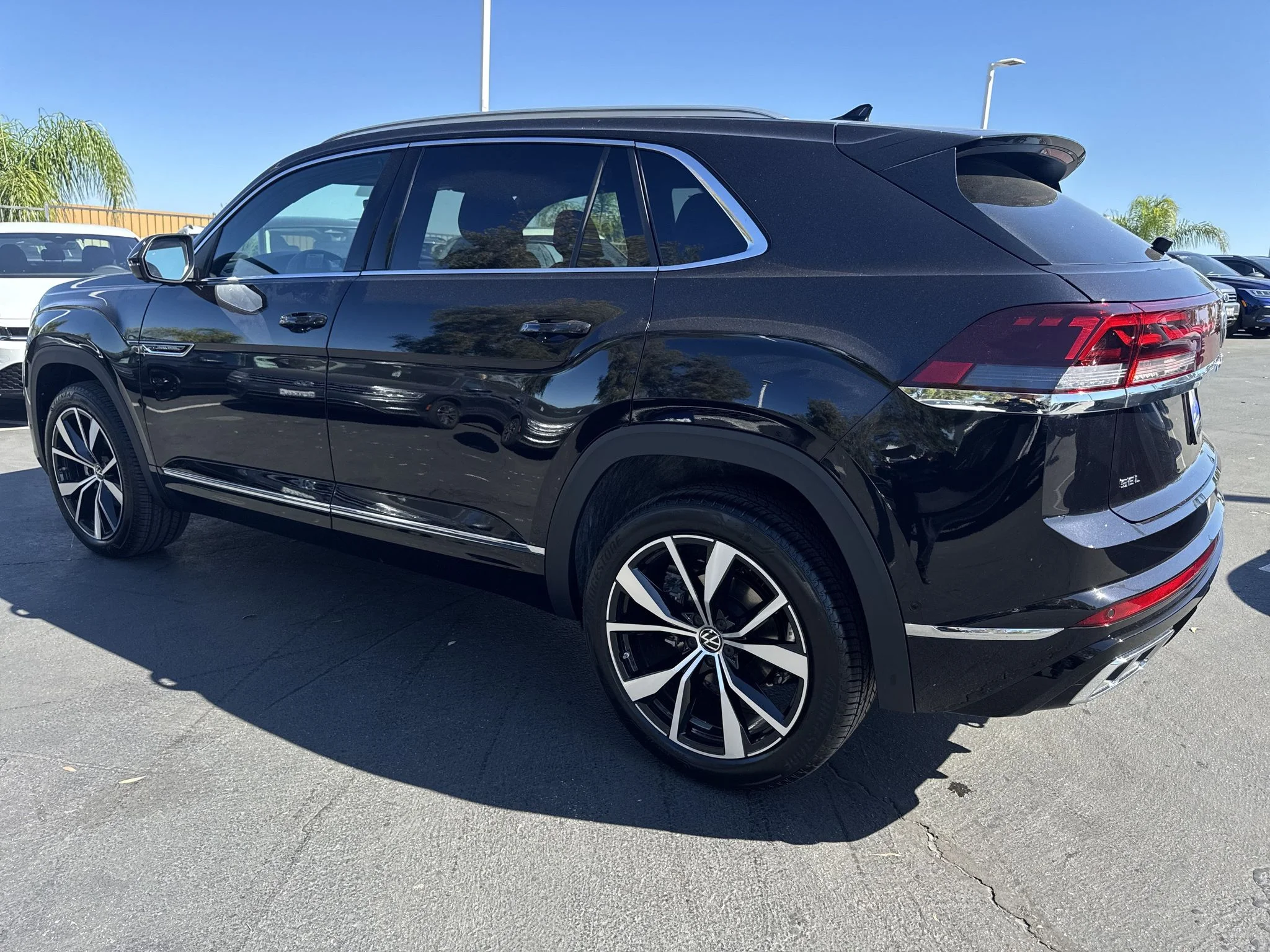 New 2026 Deep Black Pearl Volkswagen 2.0T SEL Premium R-Line image 6