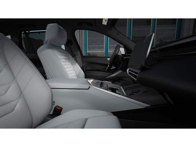 New 2027 Mineral White Metallic BMW 40 xDrive image 9