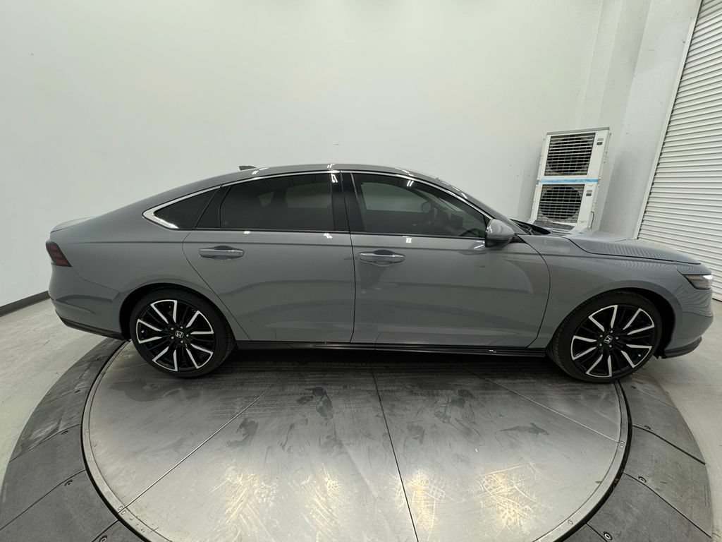 Certified Used 2025 Urban Gray Pearl Honda HYBRID TOURING image 54
