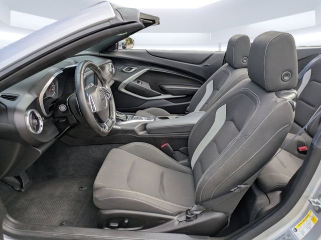 Used 2018 Silver Chevrolet 1LT image 18