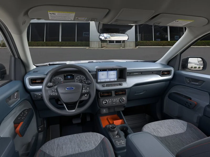 New 2024 Oxford White Ford XLT image 9