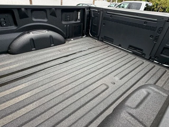 New 2026 Carbonized Gray Metallic Ford Tremor® image 10
