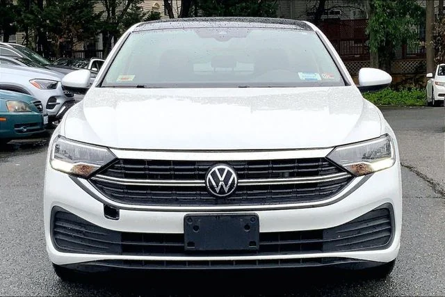 3VW7M7BU1PM038160