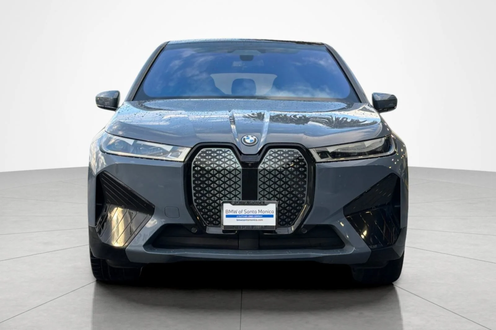 Used 2024 Storm Bay Metallic BMW xDrive50 image 8