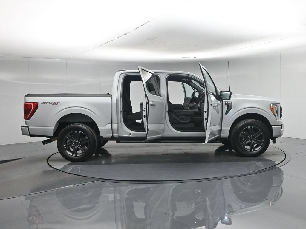 Used 2023 White Ford XLT image 4