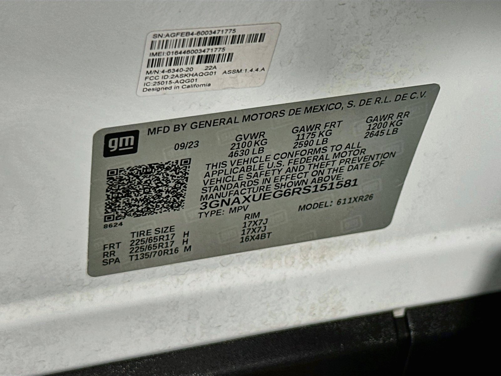 Used 2024 Summit White Chevrolet LT image 34