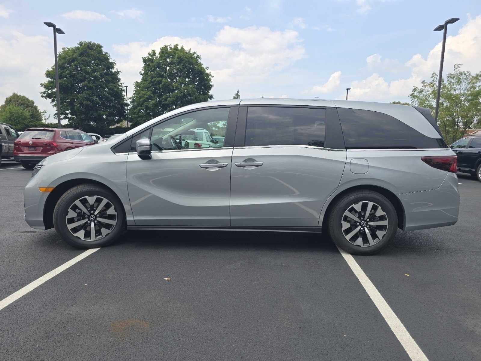New 2026 Solar Silver Metallic Honda EX-L image 14