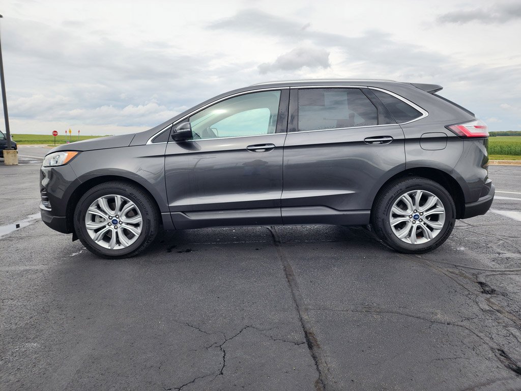 Used 2019 Magnetic Metallic Ford Titanium image 6