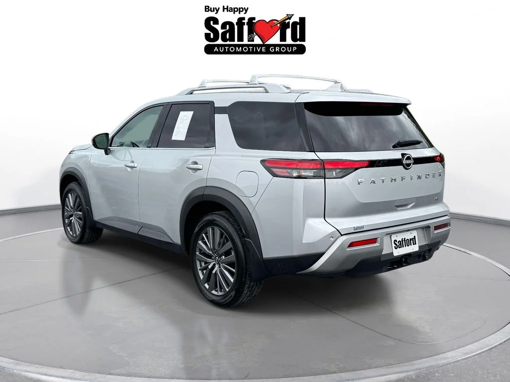 Used 2025 Silver Nissan SL image 6