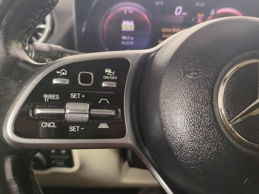 2023 Mercedes-Benz GLA Base - Photo 32