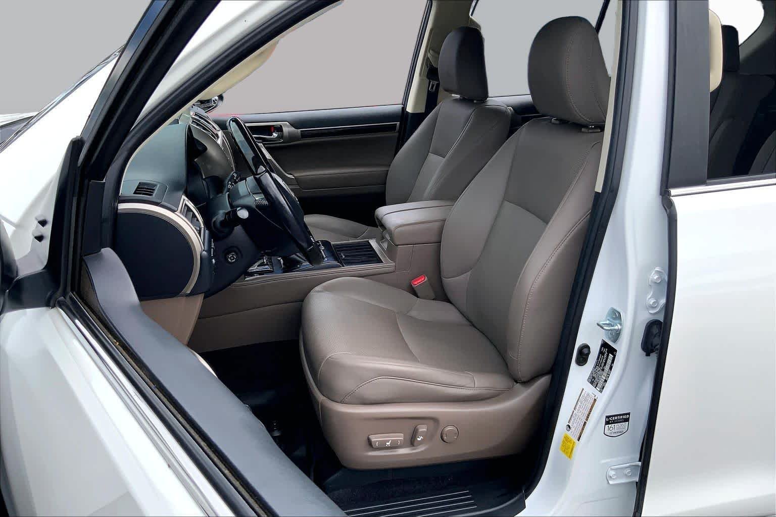 Used 2021 Starfire Pearl Lexus Premium image 7