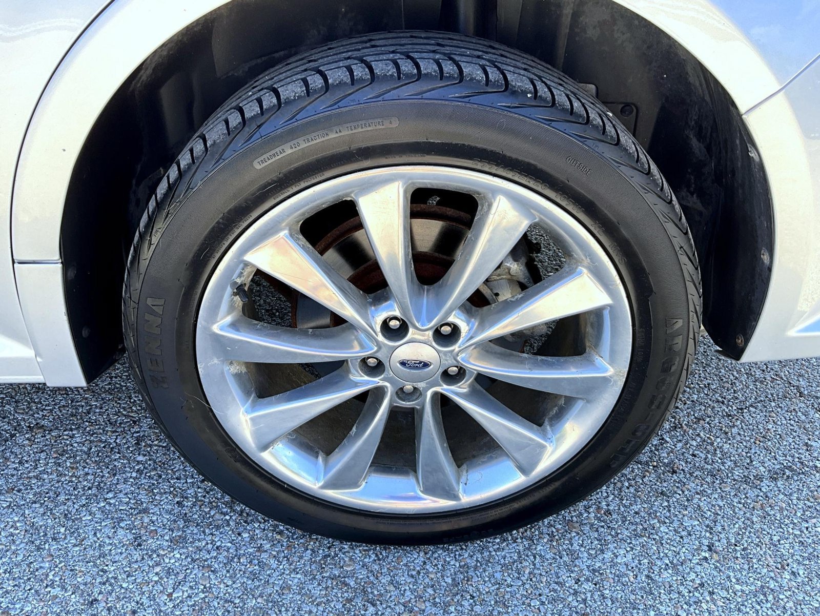 Used 2012 Silver Ford Titanium image 26