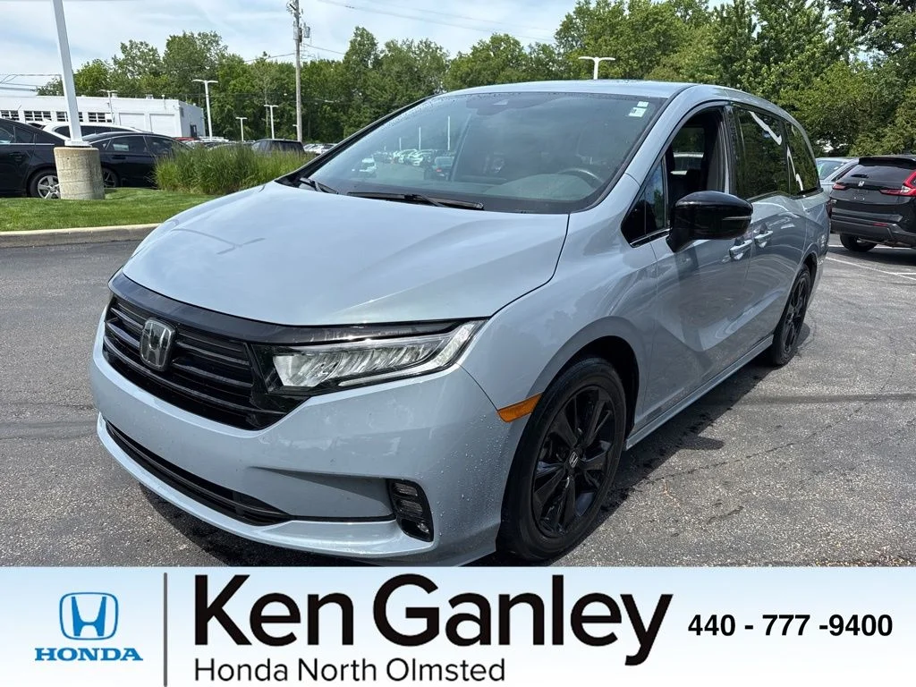 2024 Honda Odyssey SPORT's photo
