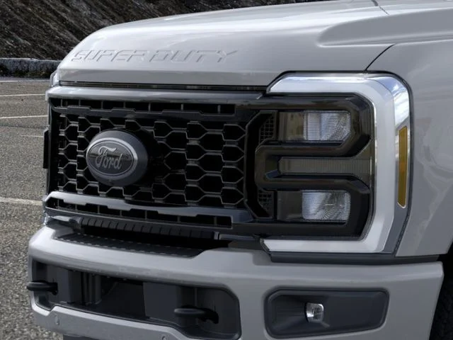 New 2026 Avalanche Ford Lariat image 17