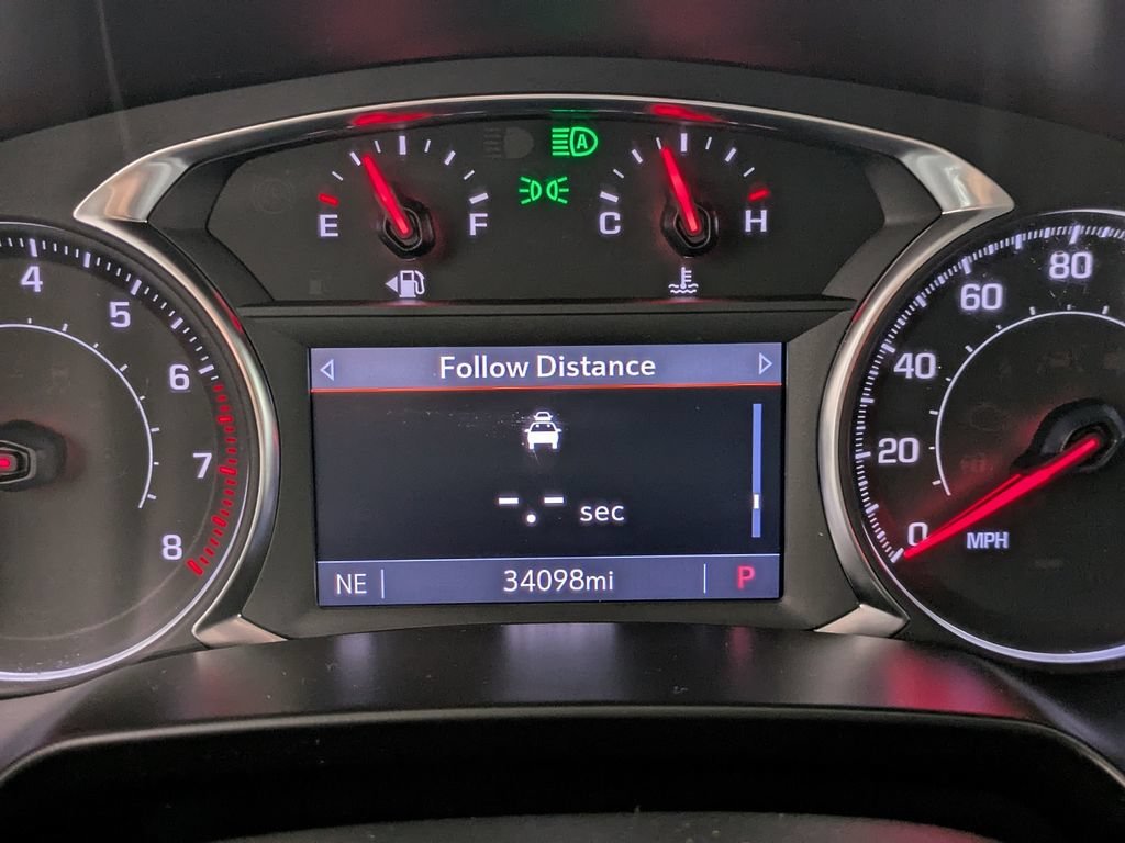 Used 2023 RADIANT RED TINTCOAT Chevrolet LT image 26