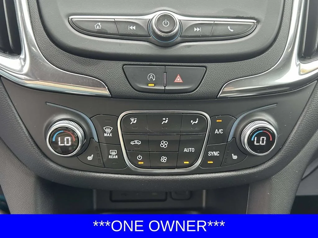 Used 2022 Iridescent Pearl Tricoat Chevrolet LT image 20