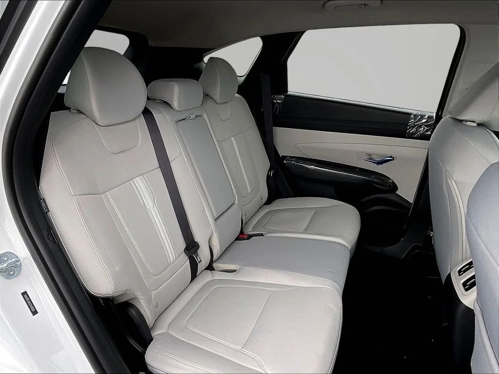 New 2026 White Hyundai SEL image 9