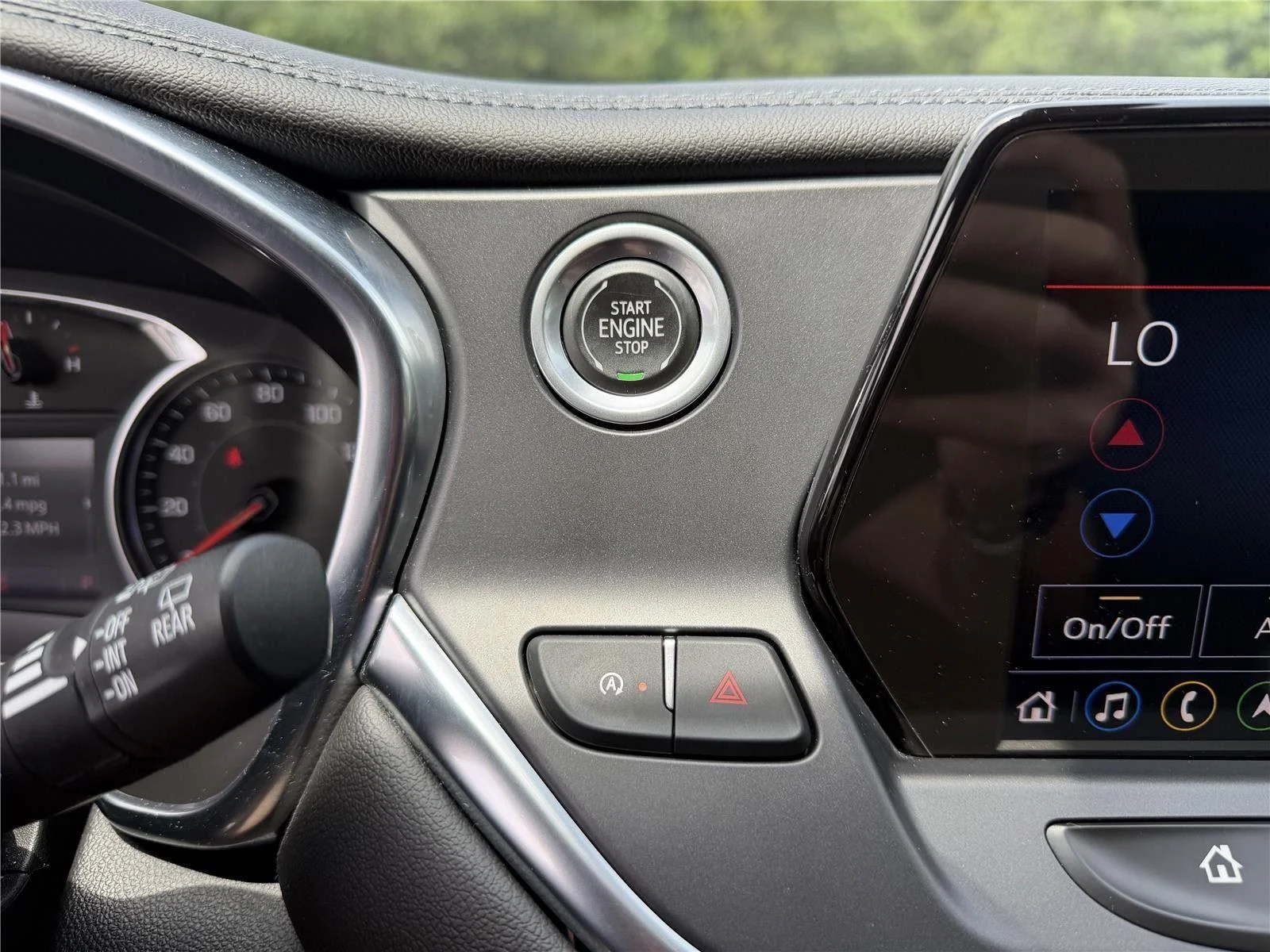 Used 2021 Silver Ice Metallic Chevrolet LT image 17