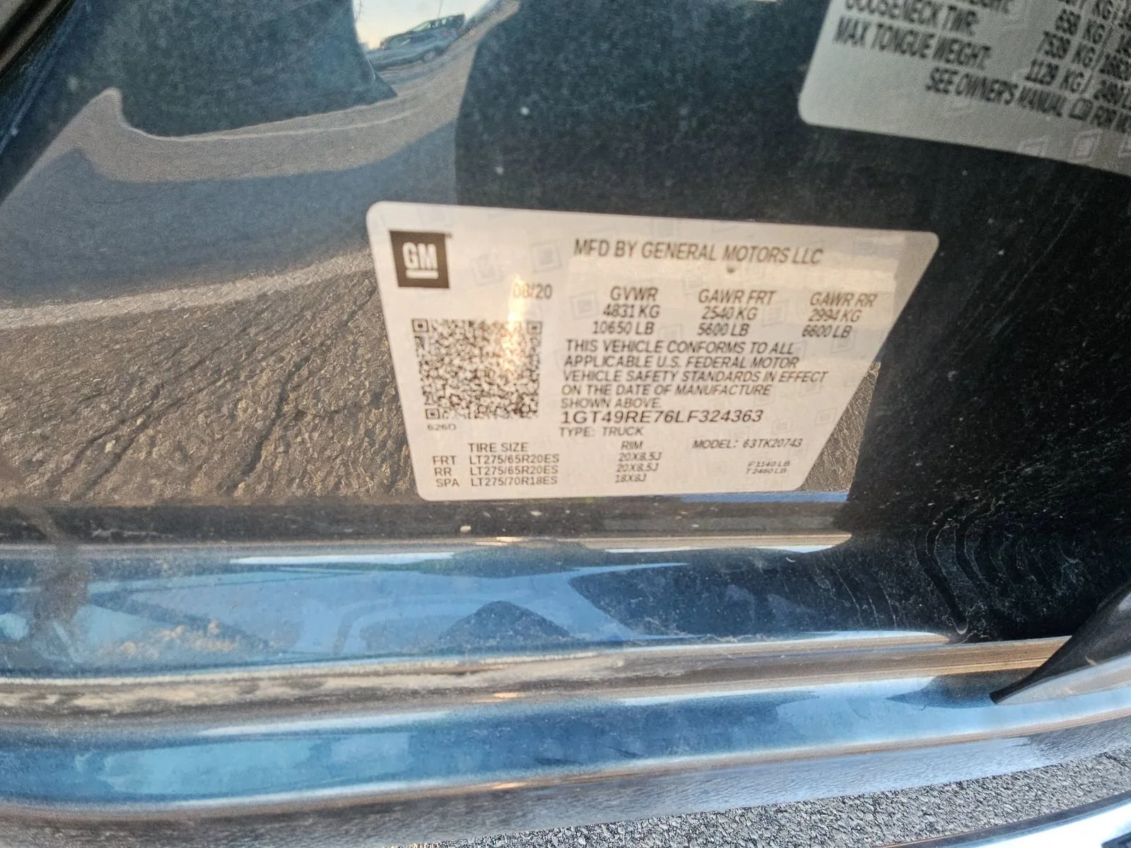 Used 2020 Dark Sky Metallic GMC Denali image 8